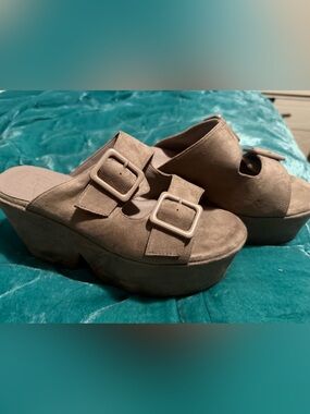 Shu Shop Chunky Platform Mary Jane Sandals in Taupe Suede